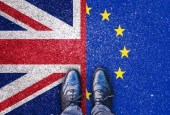 美国“好日到头了”,英国脱欧加速危机到来，特朗普将如何面临27国